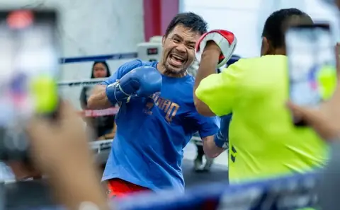 After 4-Year Hiatus, Manny Pacquiao Returns to Boxing, Reunites With Familiar Faces