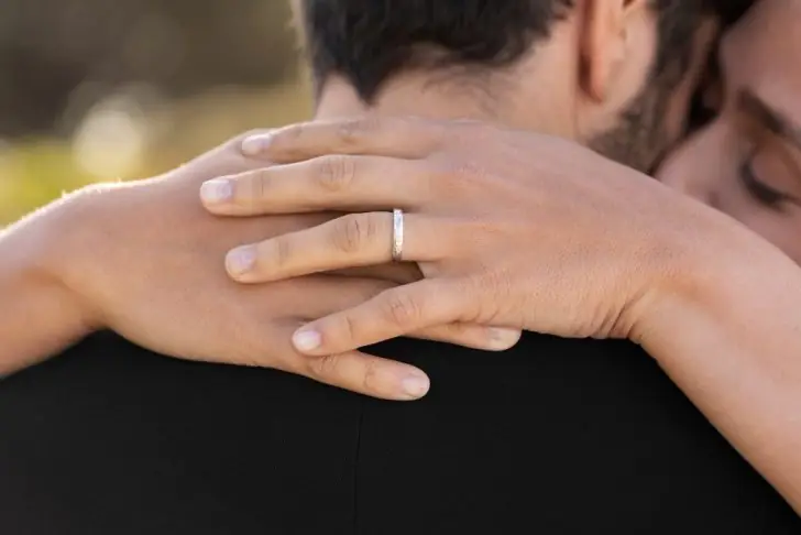What is a promise ring mean from a boyfriend?